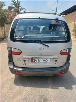 Hyundai Starex